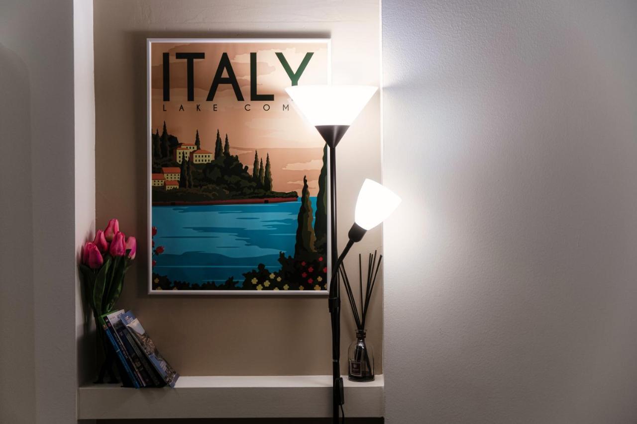 Lake Como Love- By MyhomeinCôme Esterno foto